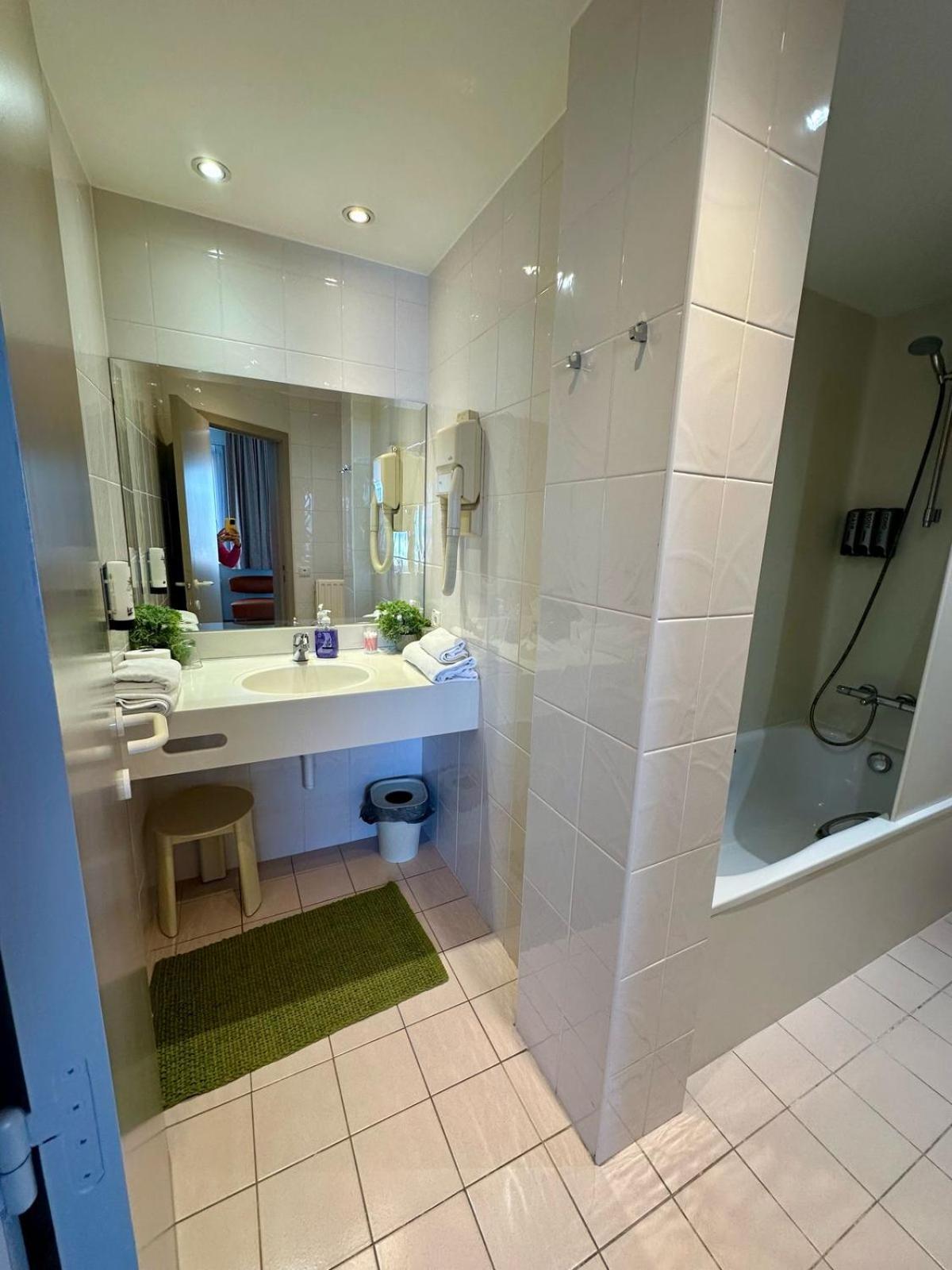 Hotel Monaco Zeebrugge Beach By Rikas Hotels Extérieur photo